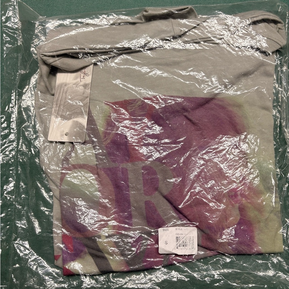Official Taylor Swift Licensed Shirt New in Bag with Tags